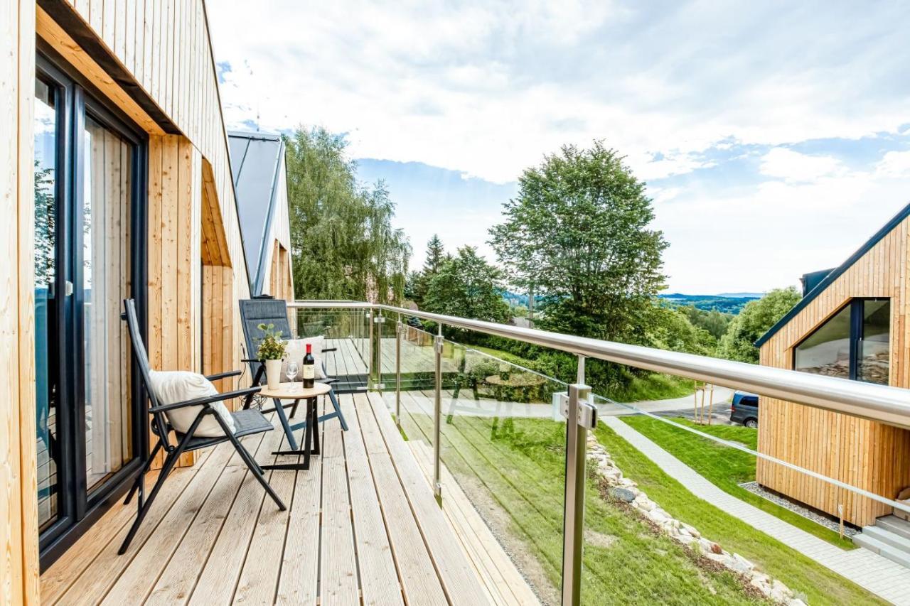 Apartmany Karlovy Dvory Horní Planá エクステリア 写真
