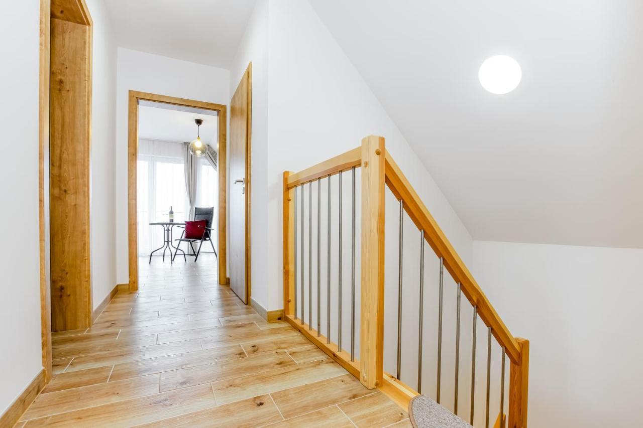 Apartmany Karlovy Dvory Horní Planá エクステリア 写真