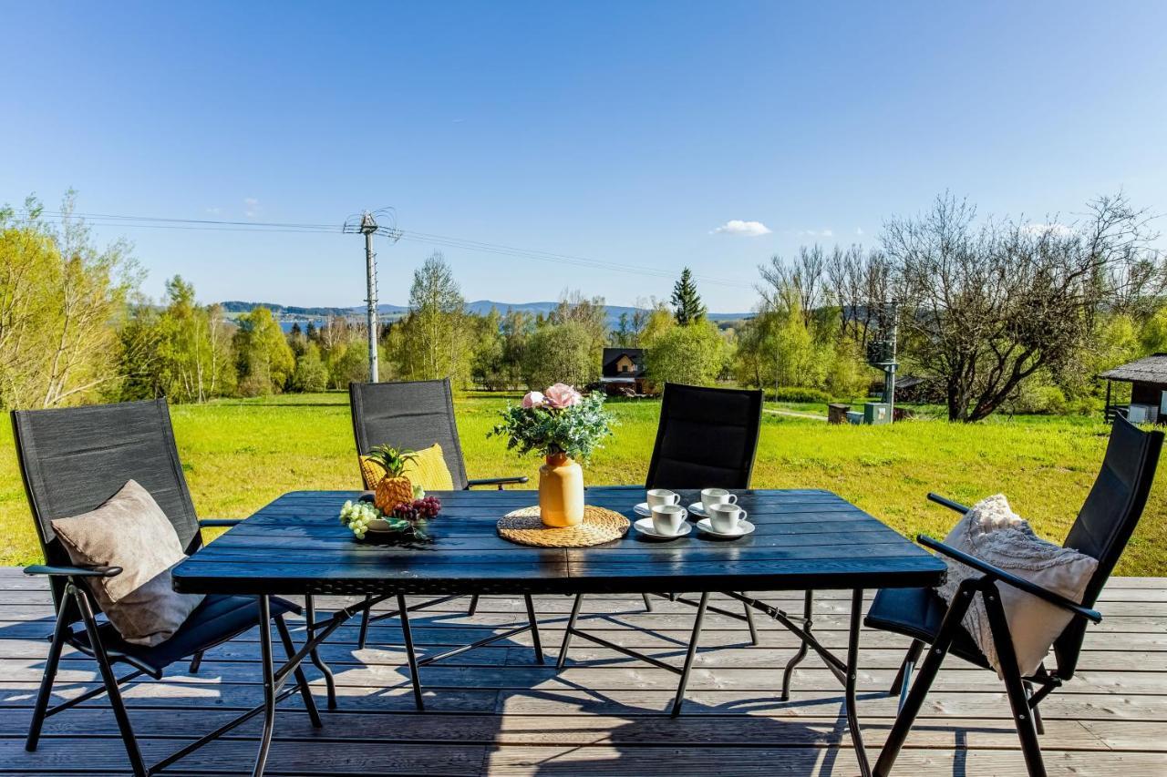 Apartmany Karlovy Dvory Horní Planá エクステリア 写真