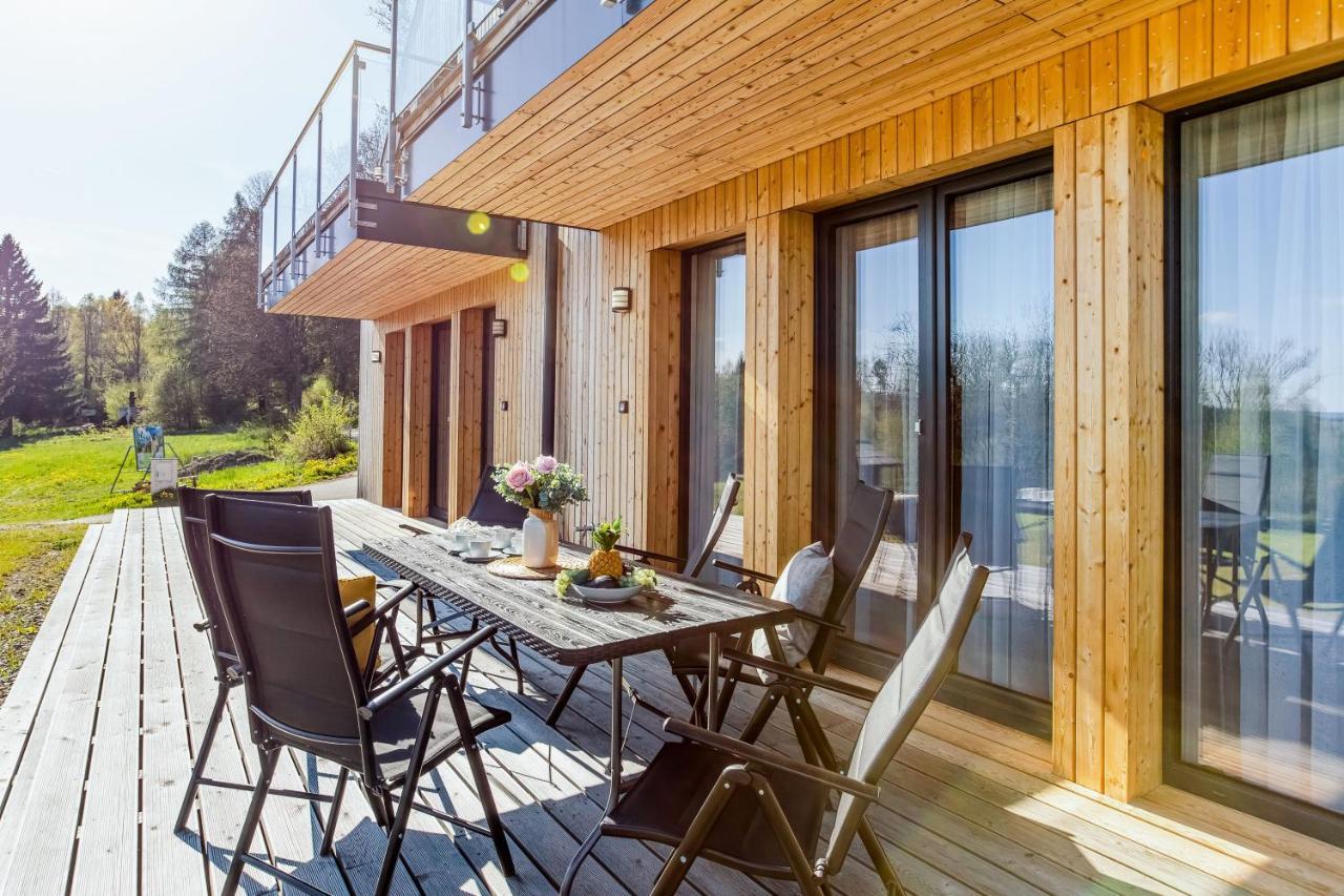 Apartmany Karlovy Dvory Horní Planá エクステリア 写真